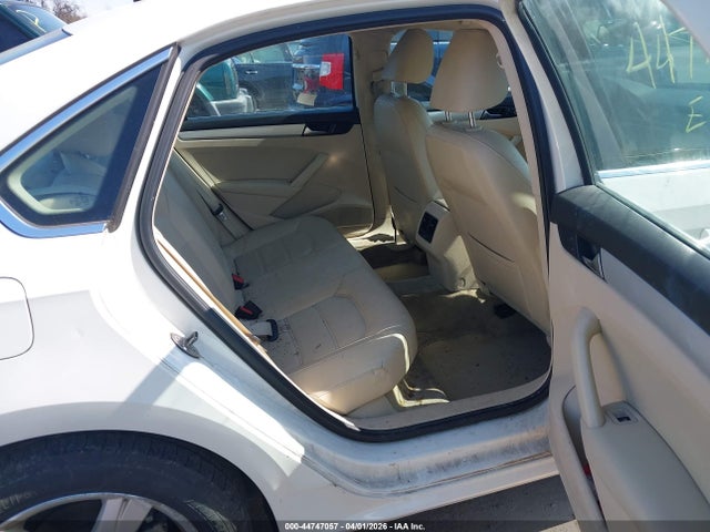 44747057 :رقم المزاد ، 1VWBP7A36DC119355 vin ، 2013 Volkswagen Passat 2.5l Se مزاد بيع