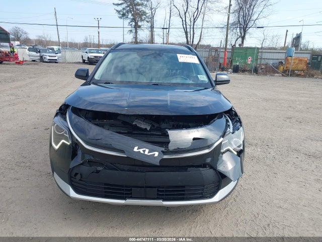 KNDCR3LE5P5049039 KIA NIRO EX