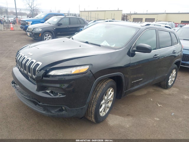 2015 Jeep Cherokee Latitude მანქანა იყიდება აუქციონზე, vin: 1C4PJMCB7FW665614, აუქციონის ნომერი: 44747144
