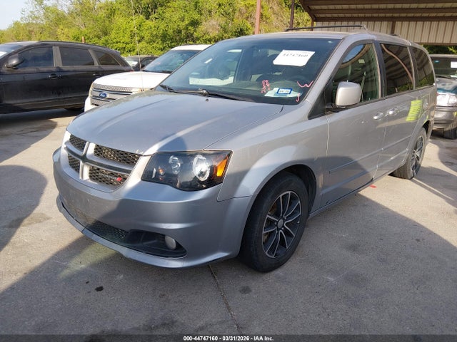 44747160 :رقم المزاد ، 2C4RDGEG6GR367527 vin ، 2016 Dodge Grand Caravan R/t مزاد بيع