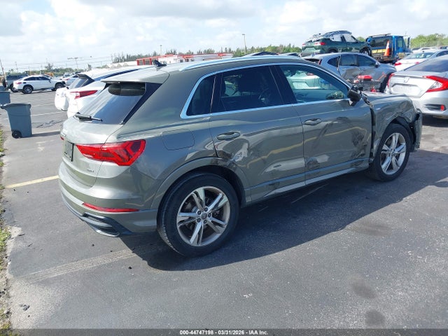 44747198 :رقم المزاد ، WA1DECF30L1109251 vin ، 2020 Audi Q3 Premium 45 Tfsi S Line Quattro Tiptronic مزاد بيع