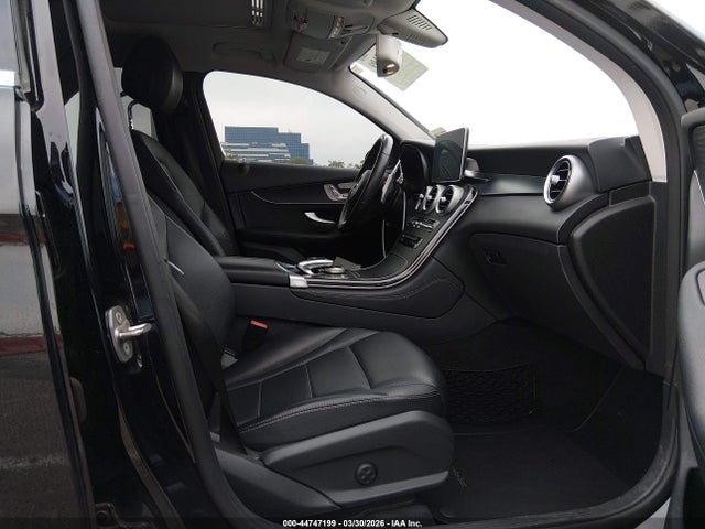 2017 MERCEDES-BENZ GLC 300 COUPE WDC0J4KB9HF160934 Photo 4