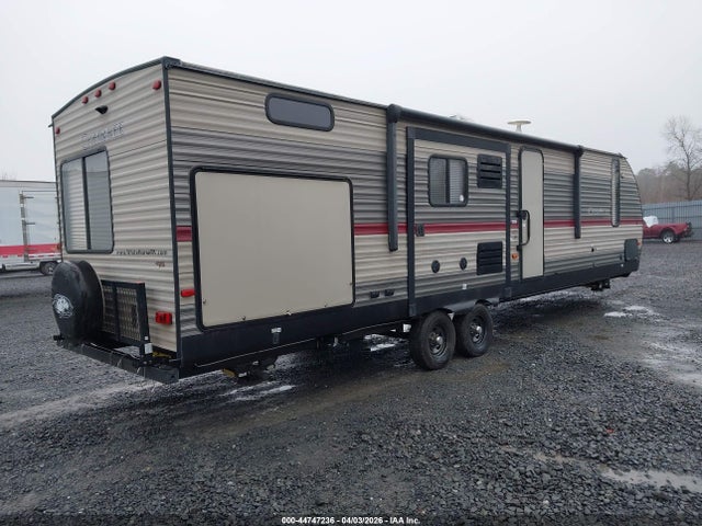 2019 Cherokee Forest River მანქანა იყიდება აუქციონზე, vin: 4X4TCKF29KX137113, აუქციონის ნომერი: 44747236