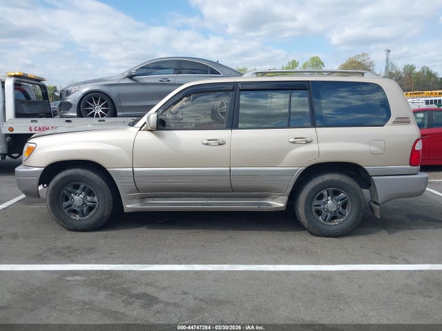 2001 Lexus Lx 470 მანქანა იყიდება აუქციონზე, vin: JTJHT00W713510681, აუქციონის ნომერი: 44747284