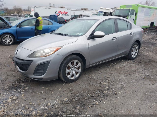 44747312 :رقم المزاد ، JM1BL1UF9B1395362 vin ، 2011 Mazda Mazda3 I Sport مزاد بيع