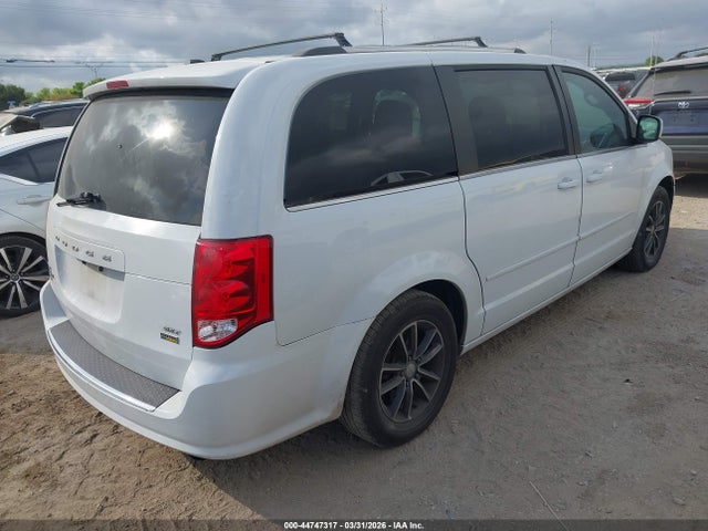 2C4RDGCG4HR790577 Dodge Grand Caravan Sxt