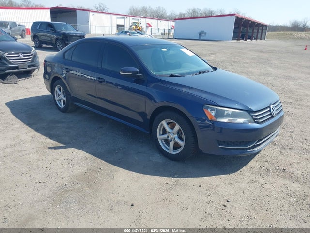 44747321 :رقم المزاد ، 1VWAP7A32DC044438 vin ، 2013 Volkswagen Passat 2.5l S مزاد بيع