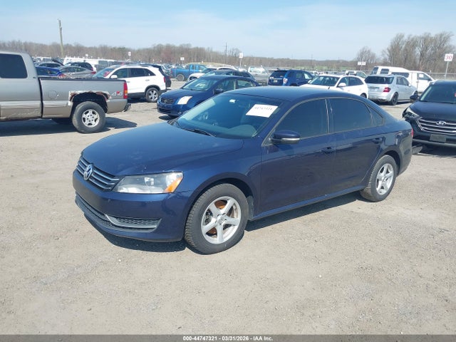 44747321 :رقم المزاد ، 1VWAP7A32DC044438 vin ، 2013 Volkswagen Passat 2.5l S مزاد بيع