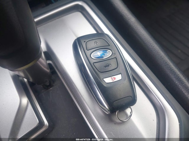 44747329 :رقم المزاد ، JF2SKAJC5LH522857 vin ، 2020 Subaru Forester Premium مزاد بيع