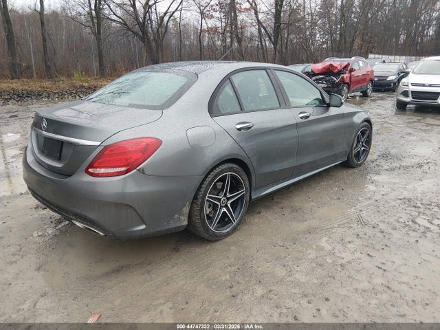 2017 Mercedes-benz C 300 Sport 4matic მანქანა იყიდება აუქციონზე, vin: 55SWF4KB1HU213856, აუქციონის ნომერი: 44747332