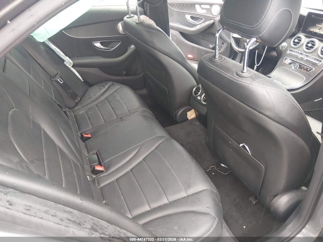 2017 Mercedes-benz C 300 Sport 4matic მანქანა იყიდება აუქციონზე, vin: 55SWF4KB1HU213856, აუქციონის ნომერი: 44747332