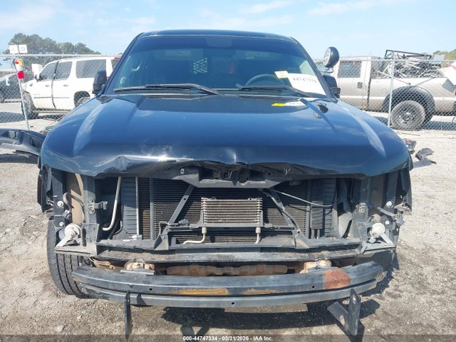 Продаж на аукціоні авто 2013 Chevrolet Tahoe Commercial Fleet, vin: 1GNLC2E07DR201752, номер лоту: 44747334