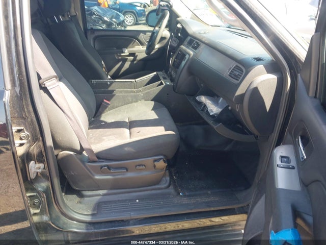 Продаж на аукціоні авто 2013 Chevrolet Tahoe Commercial Fleet, vin: 1GNLC2E07DR201752, номер лоту: 44747334