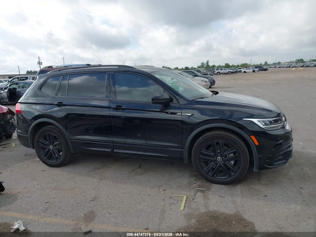 Aukcja sprzedaży 2022 Volkswagen Tiguan 2.0t Se R-line Black, vin: 3VVCB7AX3NM104273, numer aukcji: 44747375