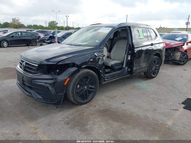 Aukcja sprzedaży 2022 Volkswagen Tiguan 2.0t Se R-line Black, vin: 3VVCB7AX3NM104273, numer aukcji: 44747375