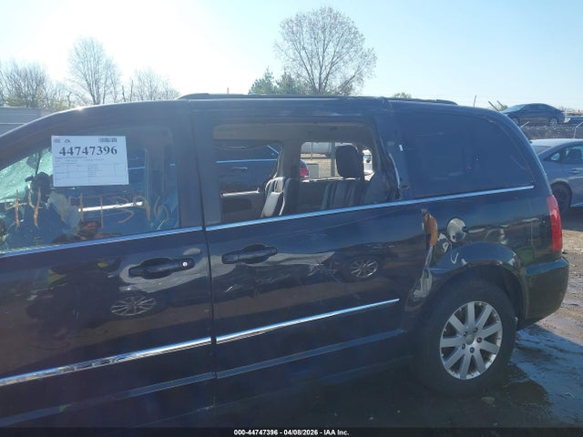 44747396 :رقم المزاد ، 2C4RC1BG8DR566272 vin ، 2013 Chrysler Town & Country Touring مزاد بيع
