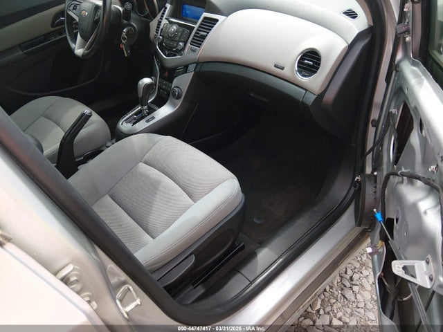 1G1PC5SB4E7275508 Chevrolet Cruze 1lt Auto