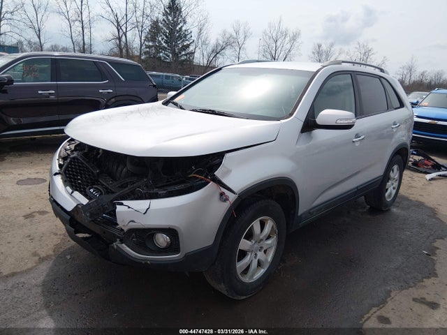 44747428 :رقم المزاد ، 5XYKT4A18BG125016 vin ، 2011 Kia Sorento Lx مزاد بيع