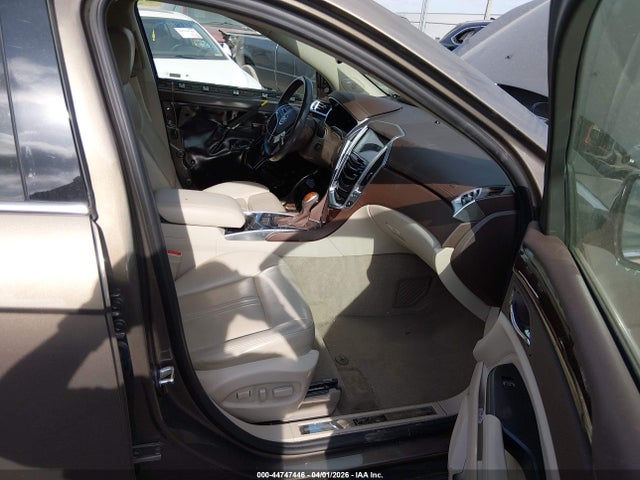 3GYFNBE39FS569905 Cadillac Srx Luxury Collection