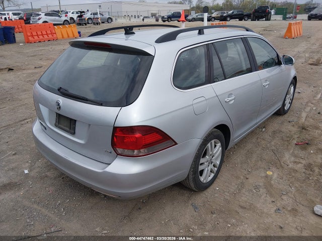 2013 Volkswagen Jetta Sportwagen 2.0l Tdi მანქანა იყიდება აუქციონზე, vin: 3VWPL7AJ5DM670164, აუქციონის ნომერი: 44747462