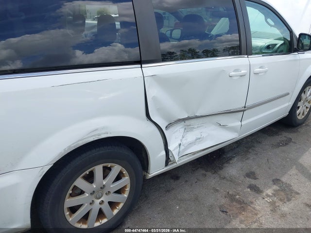 2015 CHRYSLER TOWN & COUNTRY 2C4RC1BG6FR696098 Photo 5