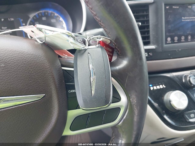 Продаж на аукціоні авто 2020 Chrysler Pacifica Touring L, vin: 2C4RC1BG0LR115397, номер лоту: 44747495
