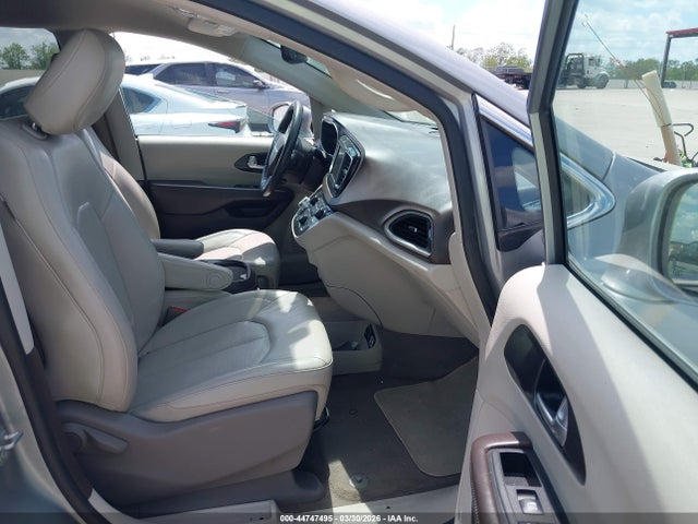 Продаж на аукціоні авто 2020 Chrysler Pacifica Touring L, vin: 2C4RC1BG0LR115397, номер лоту: 44747495