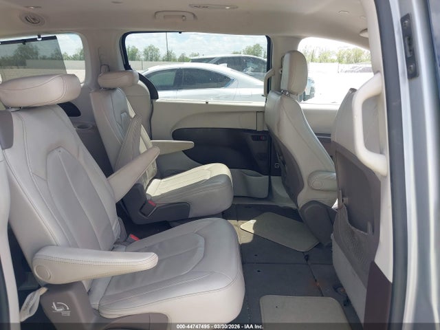 Продаж на аукціоні авто 2020 Chrysler Pacifica Touring L, vin: 2C4RC1BG0LR115397, номер лоту: 44747495