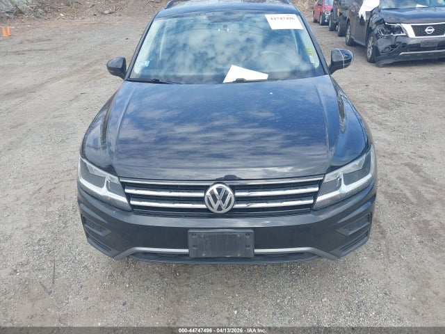 2020 Volkswagen Tiguan 2.0t S მანქანა იყიდება აუქციონზე, vin: 3VV0B7AXXLM094681, აუქციონის ნომერი: 44747496