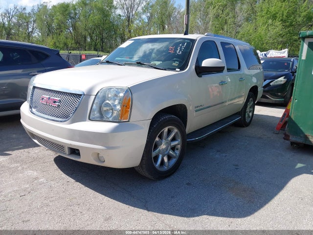 44747503 :رقم المزاد ، 1GKS2MEF8DR356161 vin ، 2013 Gmc Yukon Xl 1500 Denali مزاد بيع