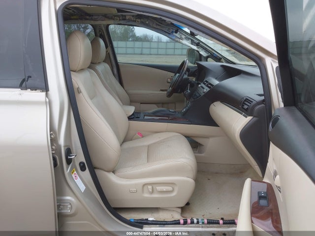 44747504 :رقم المزاد ، JTJBC1BA5D2063551 vin ، 2013 Lexus Rx 450h مزاد بيع