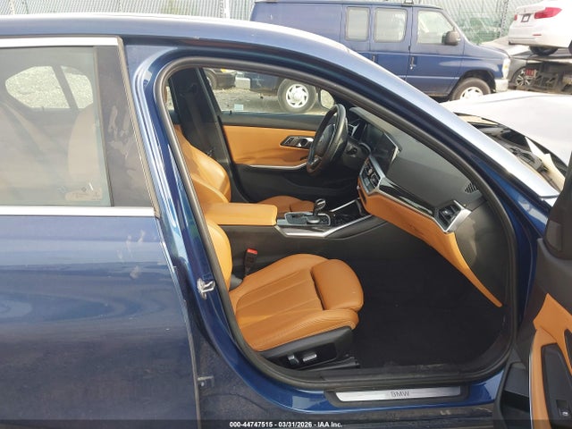 Продажа на аукционе авто 2022 Bmw 330i Xdrive, vin: 3MW5R7J00N8C39822, номер лота: 44747515