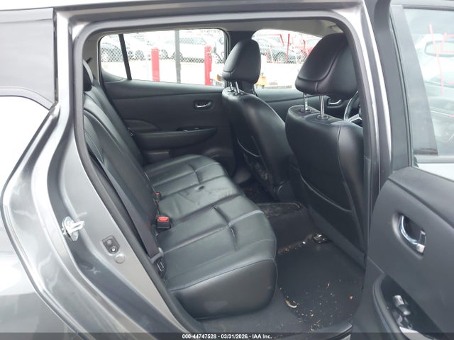 1N4AZ1CPXJC304225 Nissan Leaf Sl