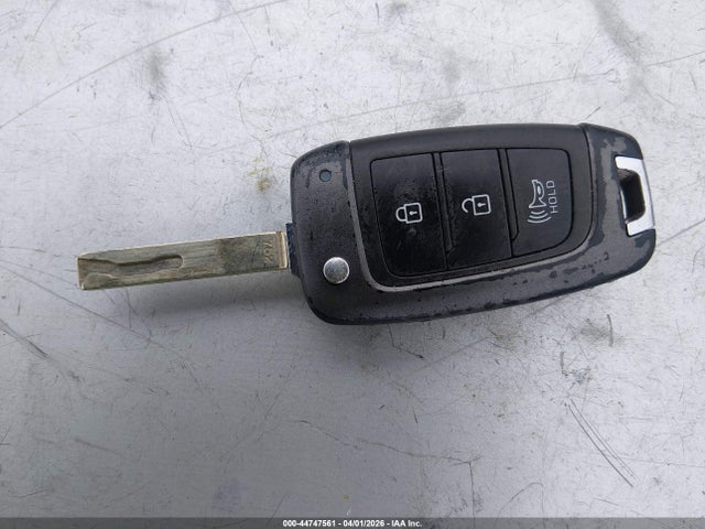 44747561 :رقم المزاد ، KMHRB8A33MU114223 vin ، 2021 Hyundai Venue Se مزاد بيع