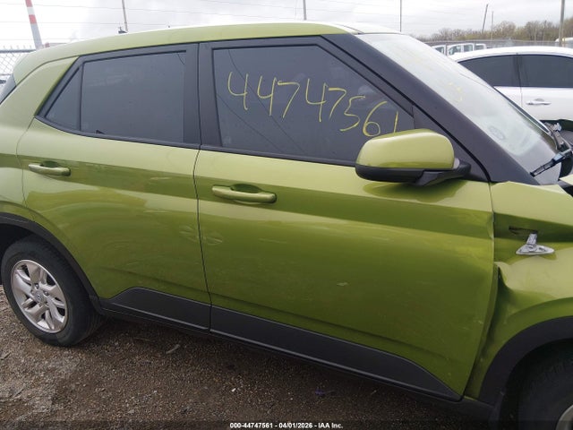 44747561 :رقم المزاد ، KMHRB8A33MU114223 vin ، 2021 Hyundai Venue Se مزاد بيع