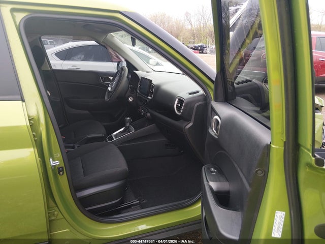 44747561 :رقم المزاد ، KMHRB8A33MU114223 vin ، 2021 Hyundai Venue Se مزاد بيع