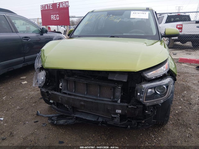 44747561 :رقم المزاد ، KMHRB8A33MU114223 vin ، 2021 Hyundai Venue Se مزاد بيع