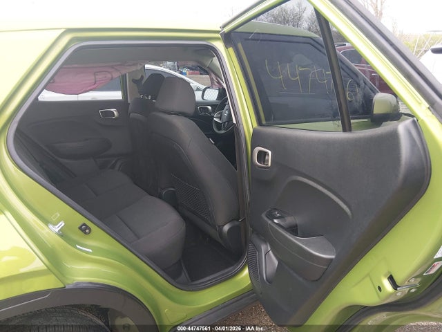 44747561 :رقم المزاد ، KMHRB8A33MU114223 vin ، 2021 Hyundai Venue Se مزاد بيع