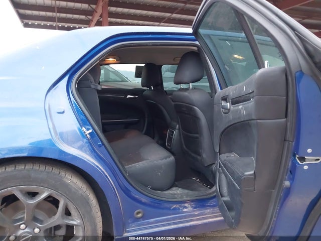 2019 Chrysler 300 Touring მანქანა იყიდება აუქციონზე, vin: 2C3CCAAG1KH506400, აუქციონის ნომერი: 44747575
