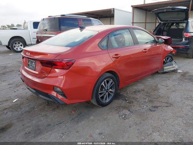 2022 Kia Forte Lxs მანქანა იყიდება აუქციონზე, vin: 3KPF24AD4NE485478, აუქციონის ნომერი: 44747589