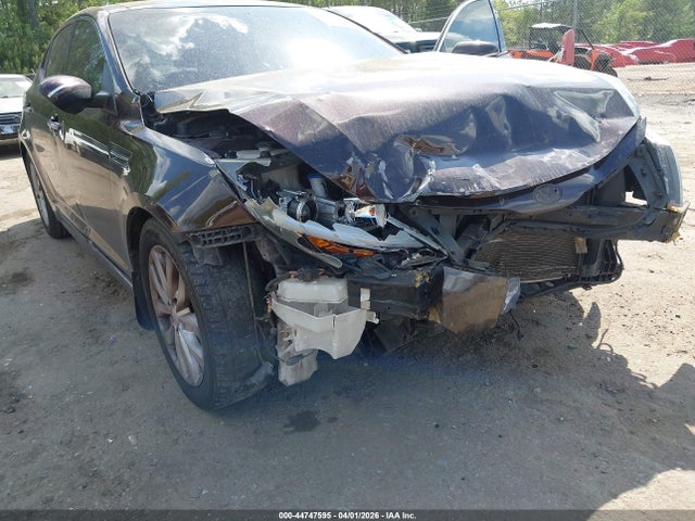 2015 Kia Optima Ex მანქანა იყიდება აუქციონზე, vin: 5XXGN4A72FG492685, აუქციონის ნომერი: 44747595