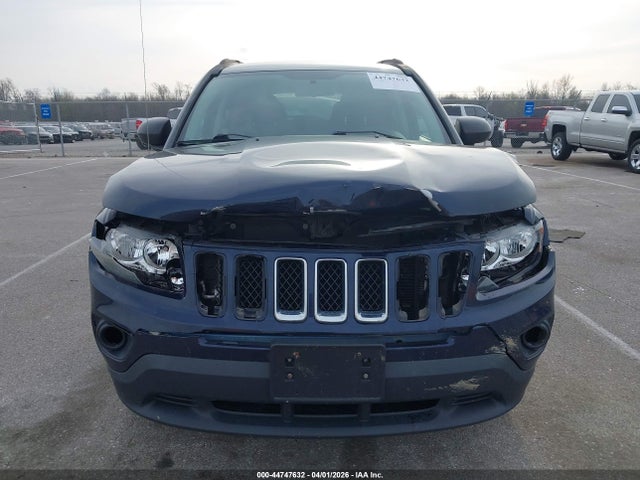 44747632 :رقم المزاد ، 1C4NJDBB3ED880040 vin ، 2014 Jeep Compass Sport مزاد بيع