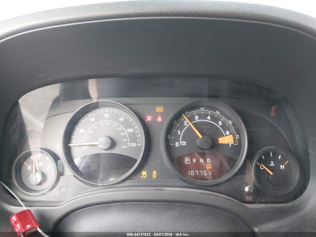 44747632 :رقم المزاد ، 1C4NJDBB3ED880040 vin ، 2014 Jeep Compass Sport مزاد بيع