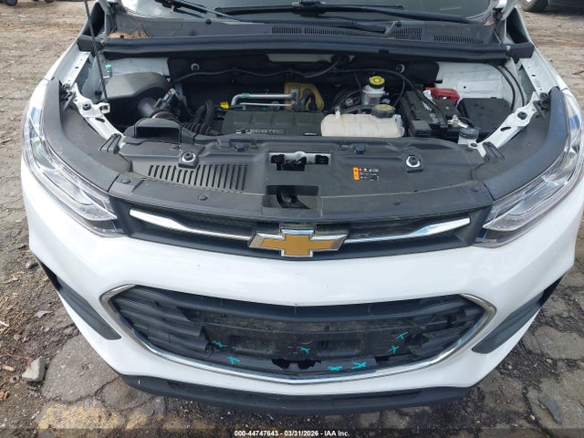 44747643 :رقم المزاد ، KL7CJLSBXJB733864 vin ، 2018 Chevrolet Trax Lt مزاد بيع