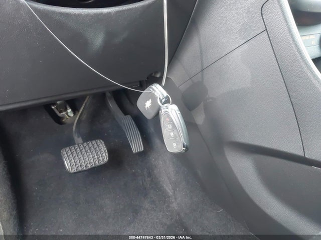 44747643 :رقم المزاد ، KL7CJLSBXJB733864 vin ، 2018 Chevrolet Trax Lt مزاد بيع