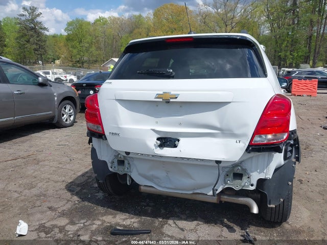 44747643 :رقم المزاد ، KL7CJLSBXJB733864 vin ، 2018 Chevrolet Trax Lt مزاد بيع