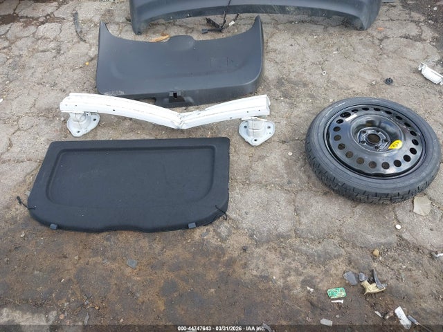 44747643 :رقم المزاد ، KL7CJLSBXJB733864 vin ، 2018 Chevrolet Trax Lt مزاد بيع
