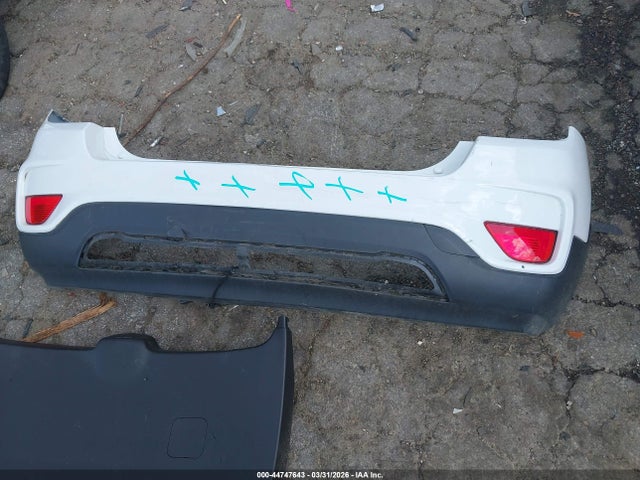 44747643 :رقم المزاد ، KL7CJLSBXJB733864 vin ، 2018 Chevrolet Trax Lt مزاد بيع