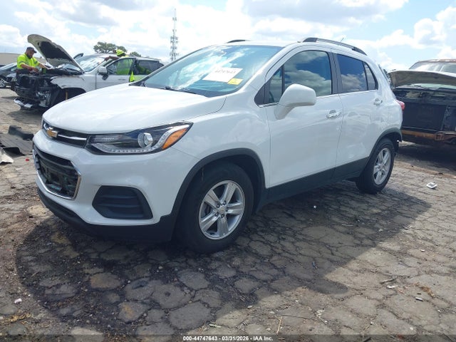 44747643 :رقم المزاد ، KL7CJLSBXJB733864 vin ، 2018 Chevrolet Trax Lt مزاد بيع