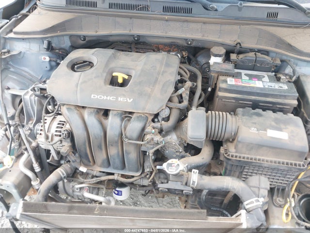 2019 Hyundai Kona Se მანქანა იყიდება აუქციონზე, vin: KM8K12AA5KU243187, აუქციონის ნომერი: 44747653